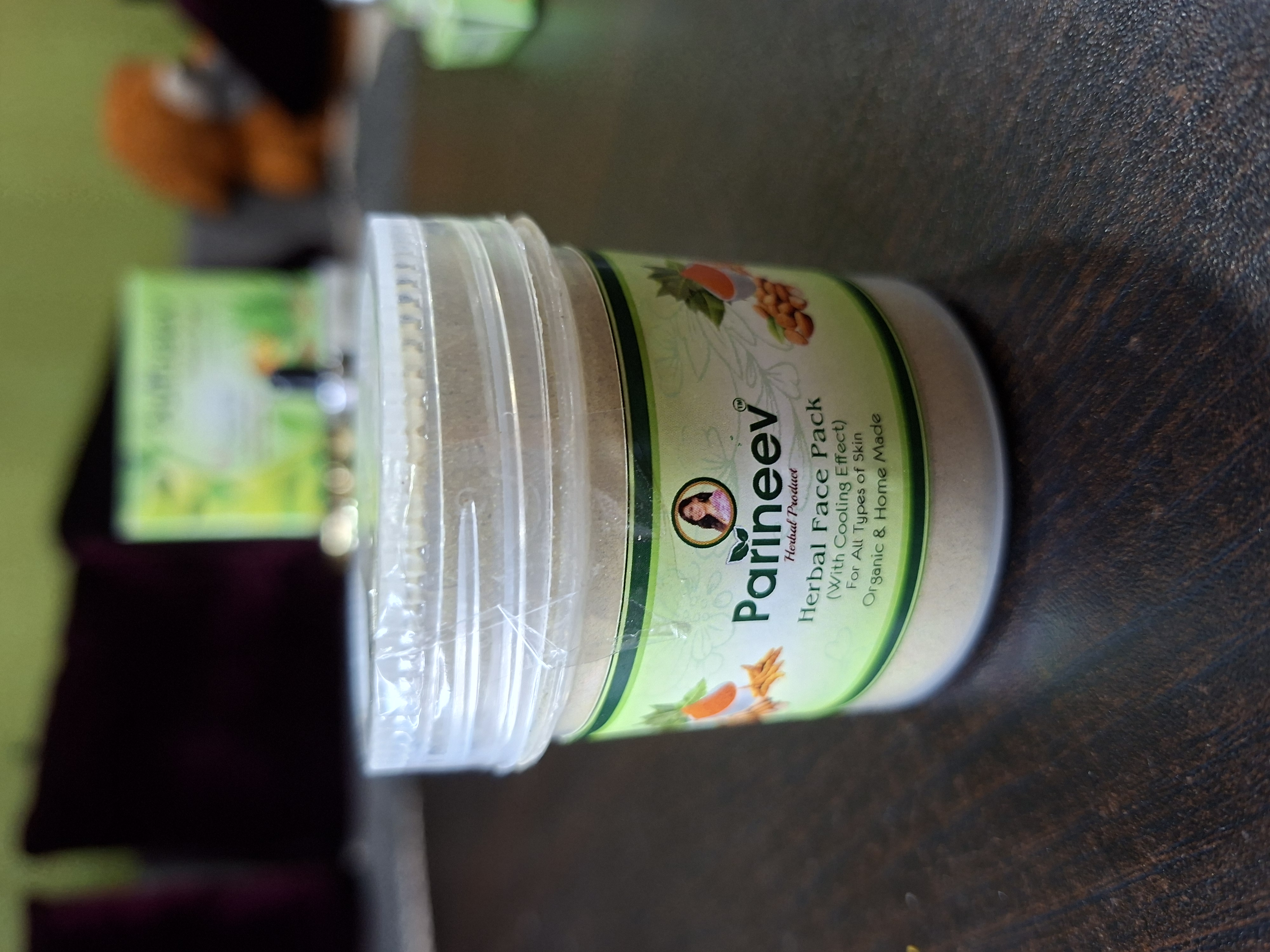 Parineev Herbal Face Pack