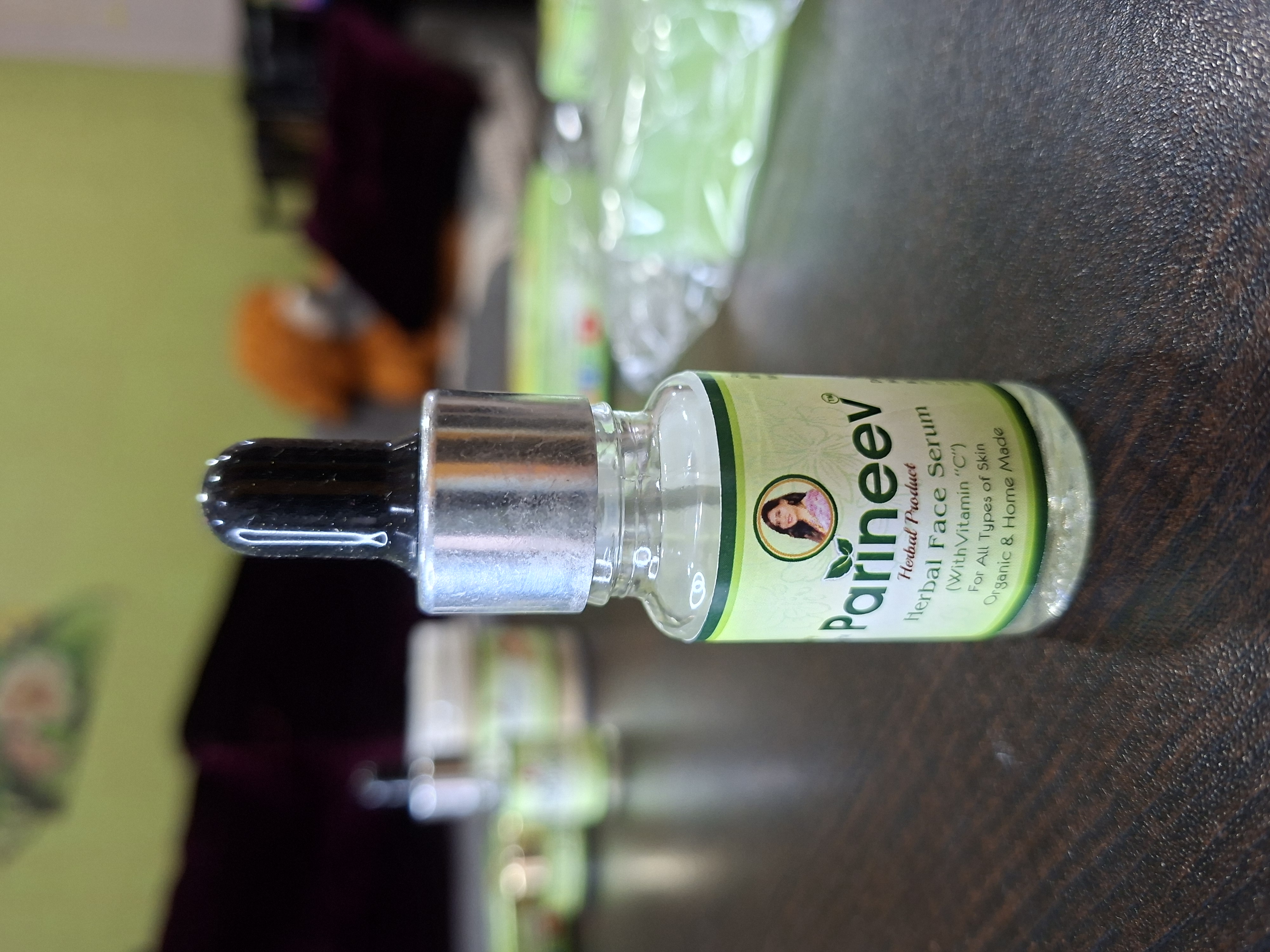 Parineev Herbal Face Serum